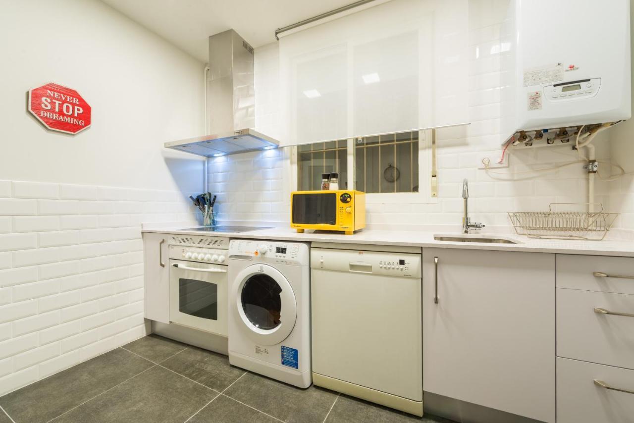 For You Rentals Free Wifi Apartment Temporal Malasana Madrid Center Mal27 Eksteriør billede